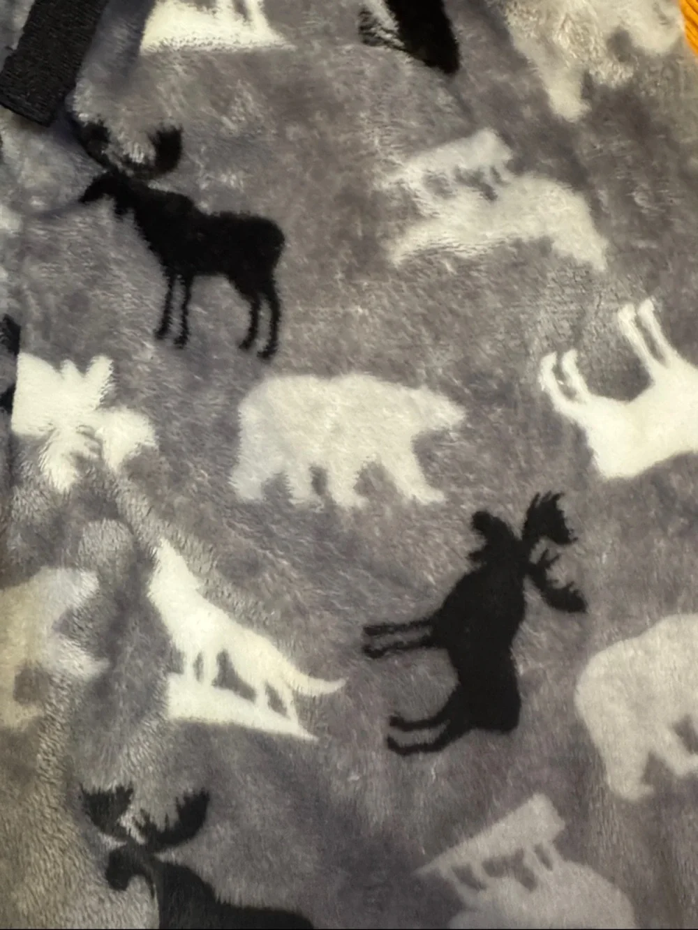 NWOT Fuzzy Fleece Sleep Pants
